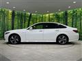 2019 Toyota Crown Hybrid