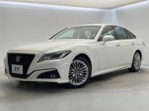 2020 Toyota Crown Hybrid
