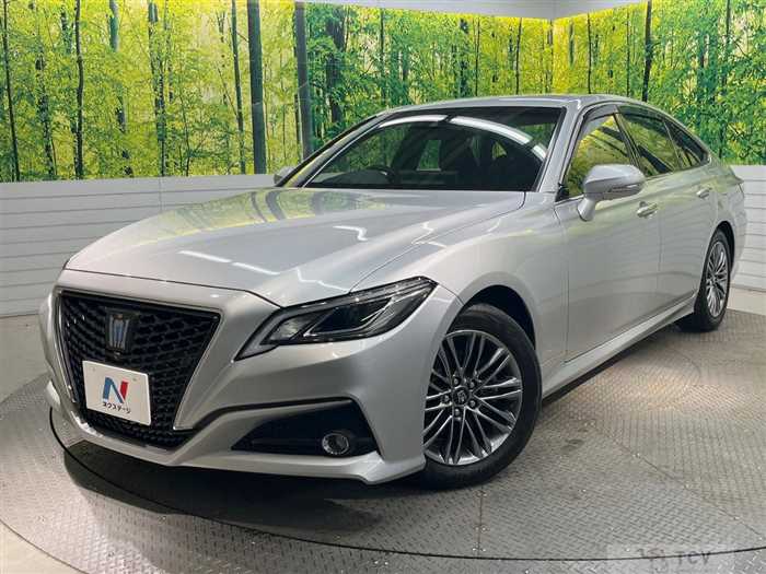 2022 Toyota Crown Hybrid