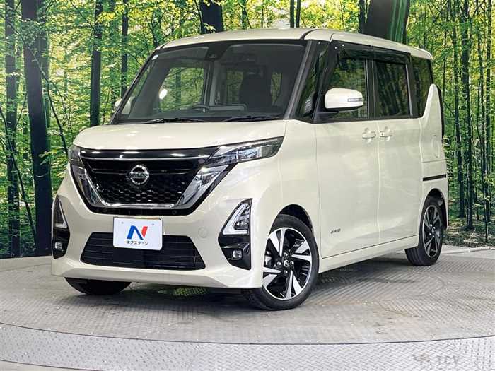 2022 Nissan ROOX