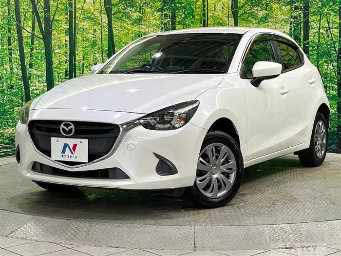 2016 Mazda Demio