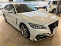 2018 Toyota Crown Hybrid