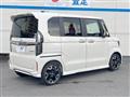 2017 Honda N BOX