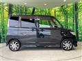 2012 Nissan ROOX