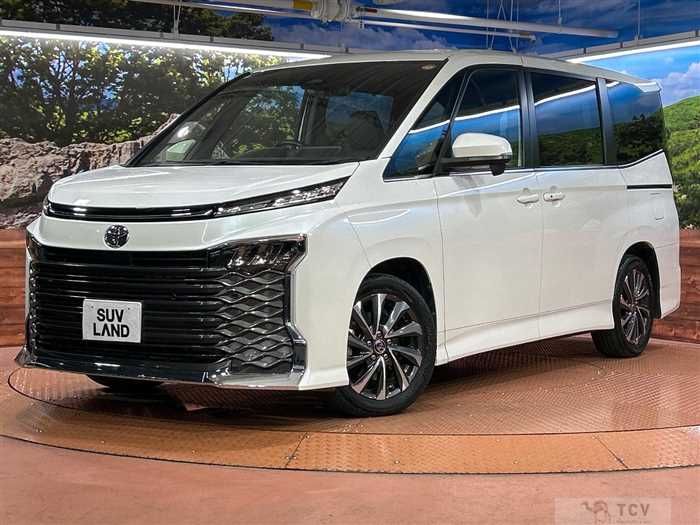 2022 Toyota Voxy