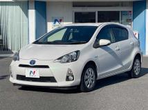 2013 Toyota AQUA
