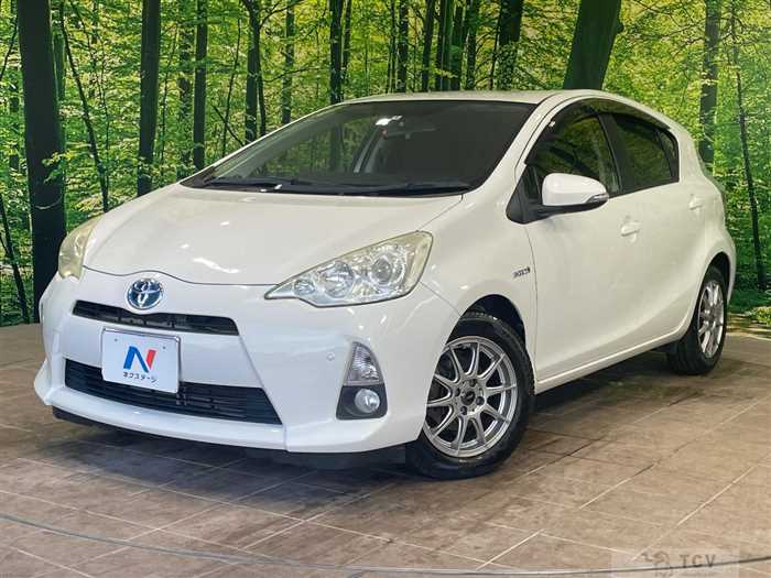 2012 Toyota AQUA