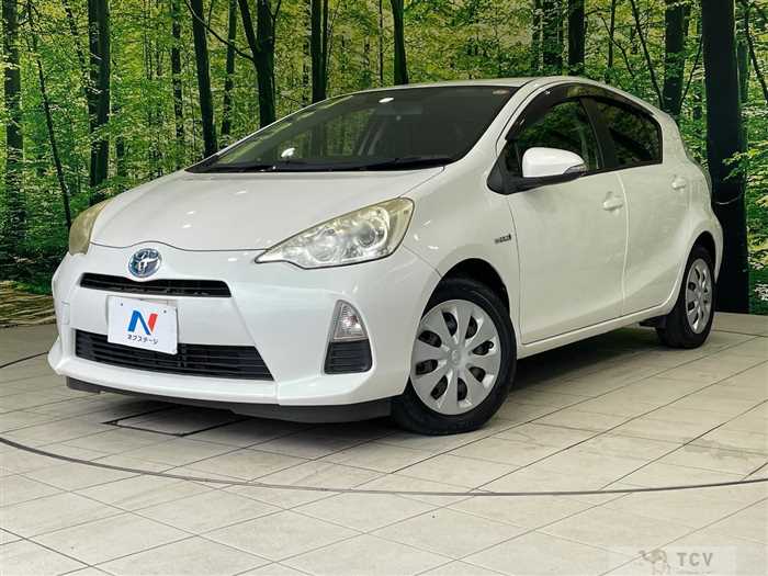 2013 Toyota AQUA