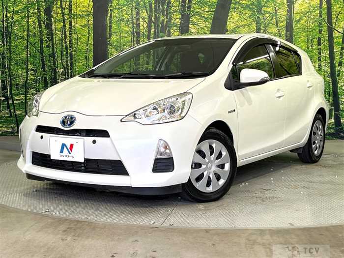 2014 Toyota AQUA