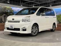 2012 Toyota Voxy