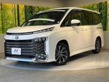 2022 Toyota Voxy