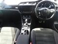 2017 Volkswagen Golf Touran