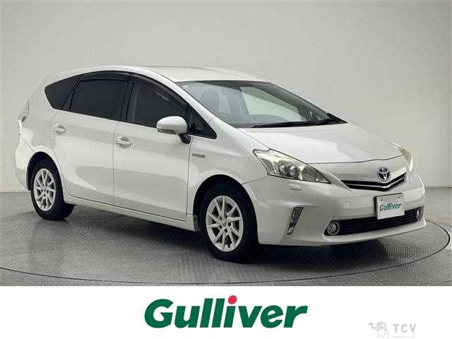 2011 Toyota PRIUS α