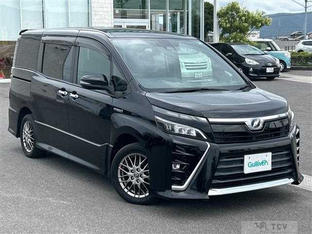 2017 Toyota Voxy