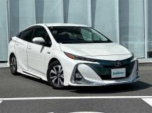 2018 Toyota Prius PHV