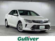 2015 Toyota Camry Hybrid