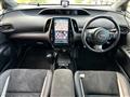 2019 Toyota Prius PHV