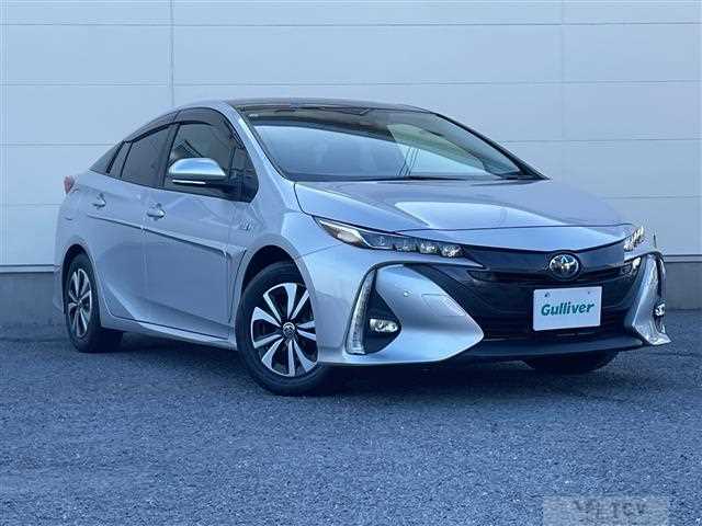 2021 Toyota Prius PHV