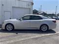 2013 Toyota Crown Athlete Series