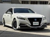 2019 Toyota Crown Hybrid