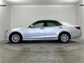 2014 Toyota Crown Hybrid