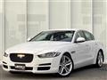 2018 Jaguar XE