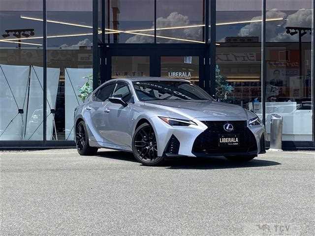 2021 Lexus IS