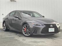 2021 Lexus IS