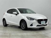 2017 Mazda Demio