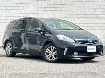 2012 Toyota PRIUS α