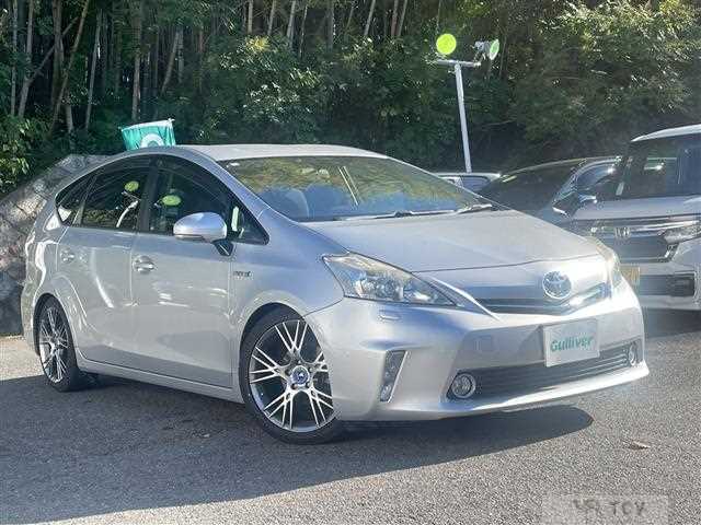 2011 Toyota PRIUS α
