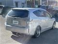 2011 Toyota PRIUS α