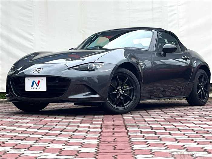 2022 Mazda Roadster