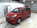 2014 Toyota Isis