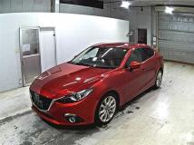 2016 Mazda Axela