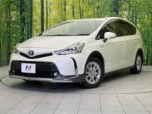 2015 Toyota PRIUS α