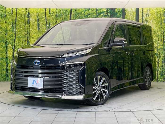 2023 Toyota Voxy