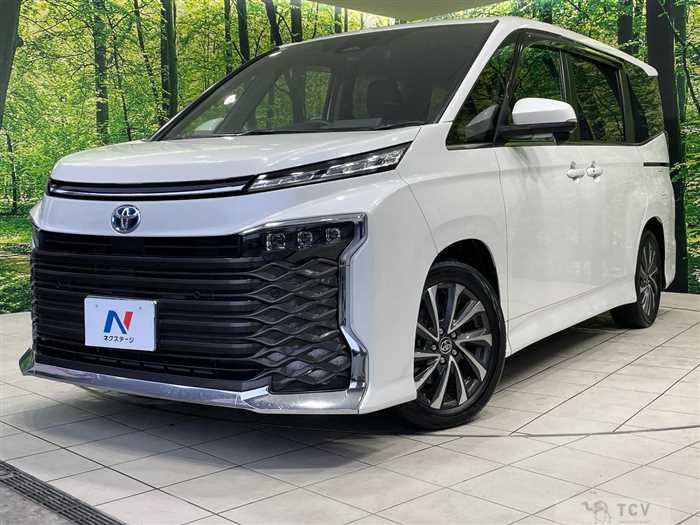 2023 Toyota Voxy
