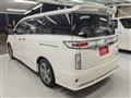 2013 Nissan Elgrand