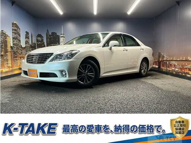 2010 Toyota Crown