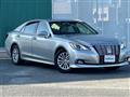 2017 Toyota Crown Royal Series