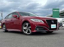 2019 Toyota Crown Hybrid