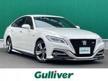 2019 Toyota Crown Hybrid