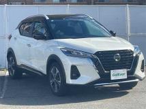 2022 Nissan KIX