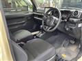 2024 Suzuki Jimny
