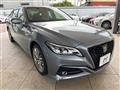 2019 Toyota Crown Hybrid