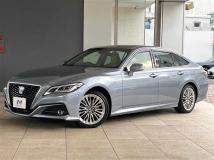 2019 Toyota Crown Hybrid
