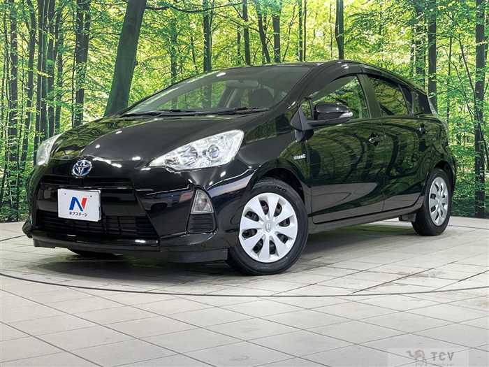 2013 Toyota AQUA