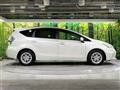 2013 Toyota PRIUS α
