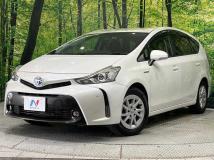 2015 Toyota PRIUS α